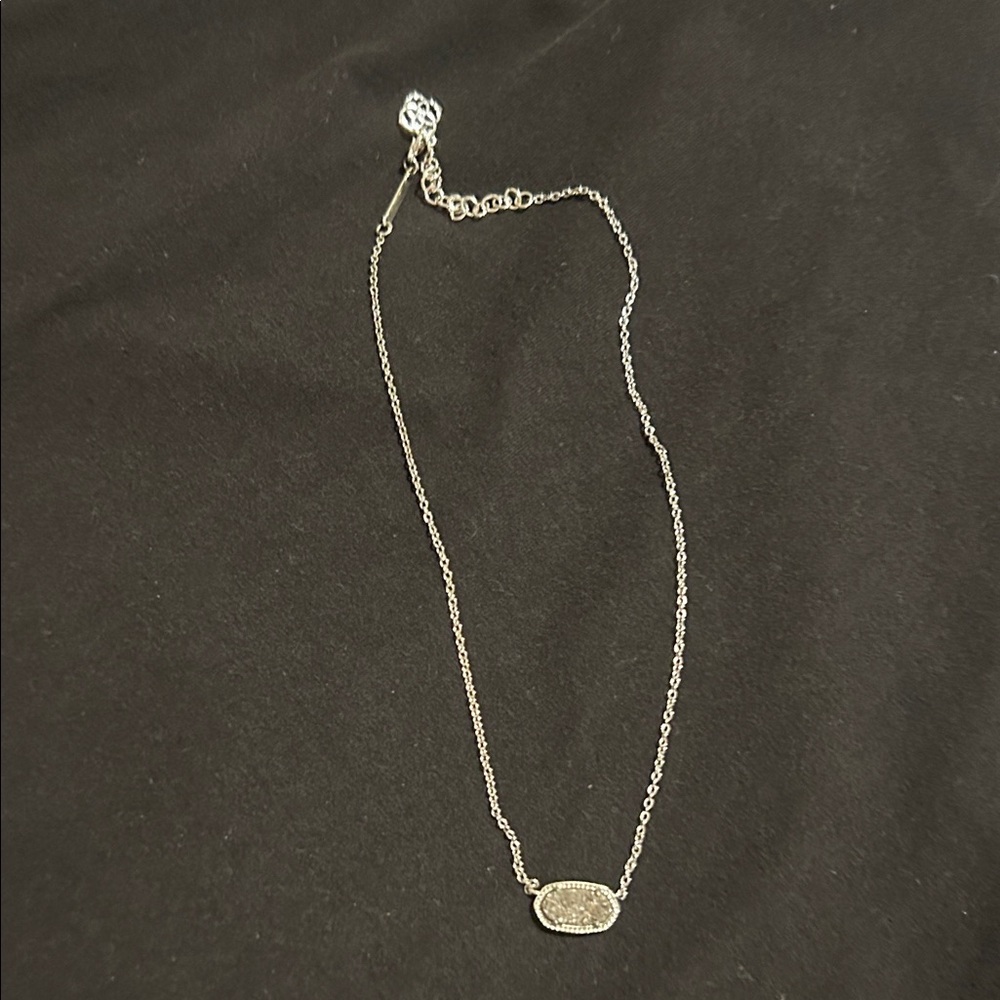 Kendra Scott Silver Pendant Necklace